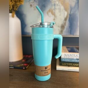 NWT Teal Tumbler Cup Hydraflow